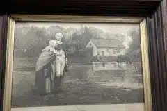 1083